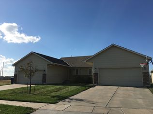3813 N Pepper Ridge St #3813, Wichita, KS 67205