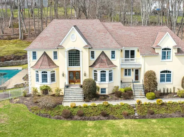 3 Kniffen Road, Katonah, NY 10536