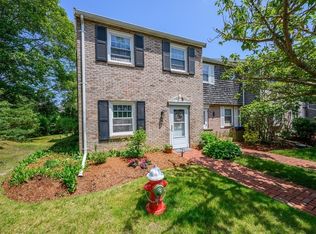 6 Captain Cook Ln #6, Barnstable, MA 02630