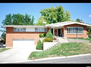 2897 E Bonnie Brae Ave, Holladay, UT 84124