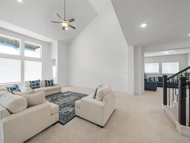 2211 Stone Lodge Ct — Photo 6