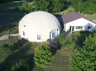 8775 SW Timber Lake Dr, Lathrop, MO 64465