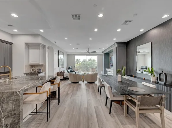 9101 Alta Dr #11, Las Vegas, NV 89144