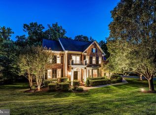 11885 Shaker Meadows Ct, Herndon, VA 20170