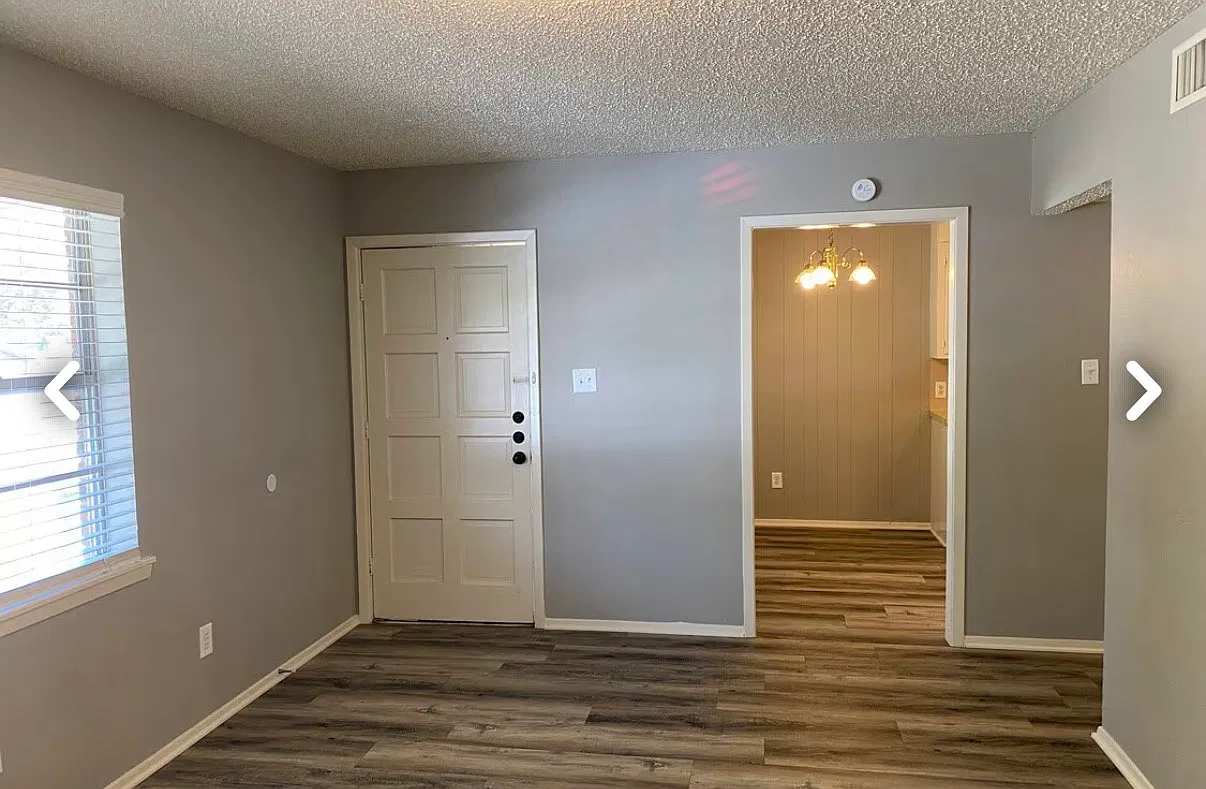 2 bed, 860 sqft, $835 — Photo 1