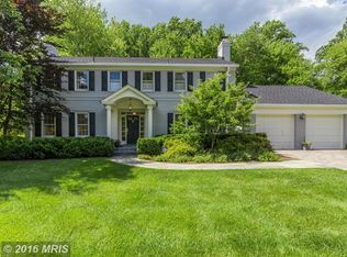 6817 Newbold Dr, Bethesda, MD 20817