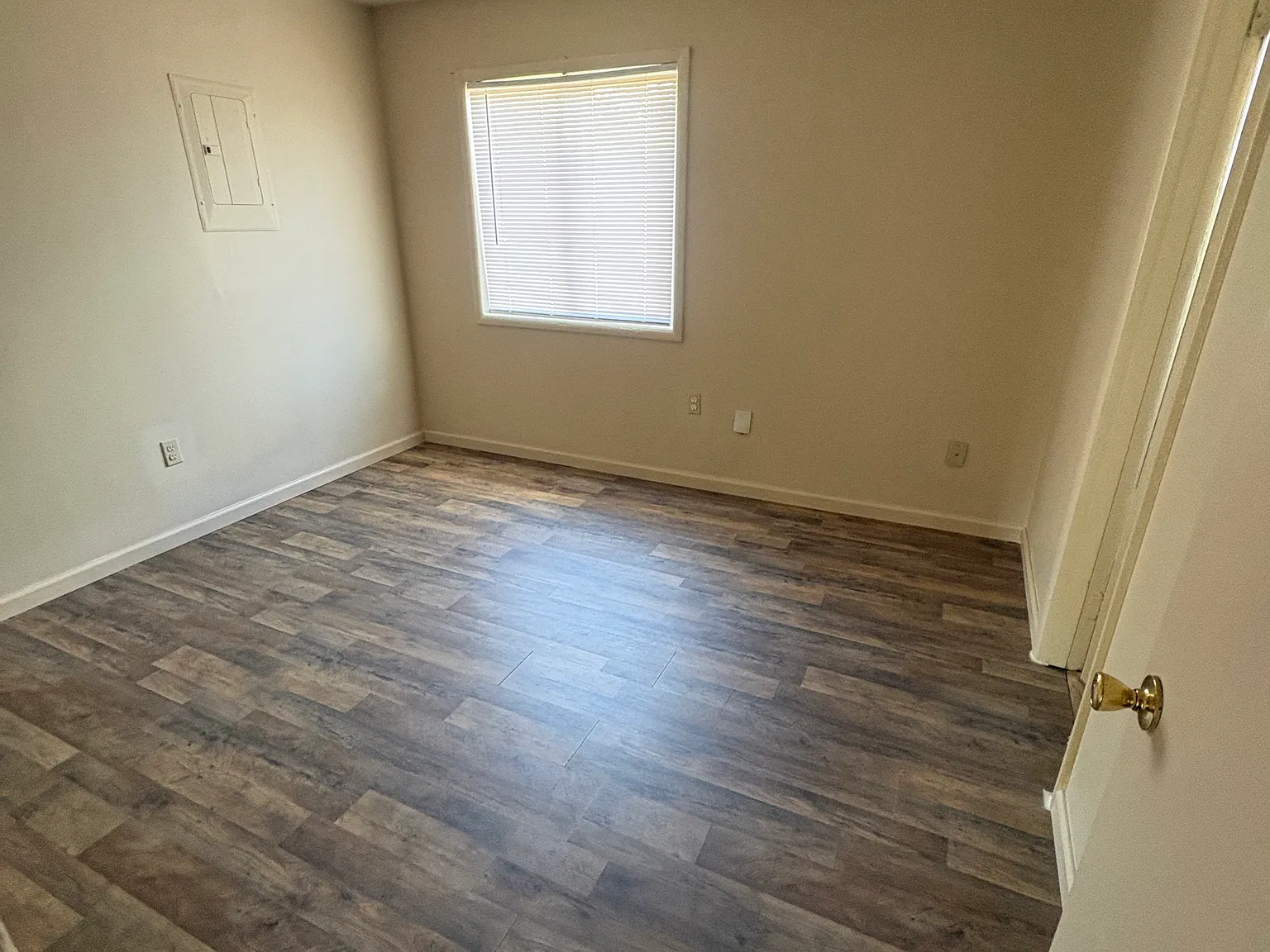 1 bed, $525 — Photo 2
