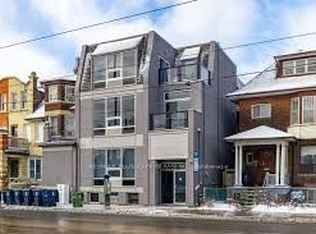 686 Bathurst St #302, Toronto, ON M5S 2R3