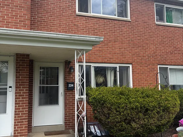 220-226 Broad Meadows Blvd #224, Columbus, OH 43214