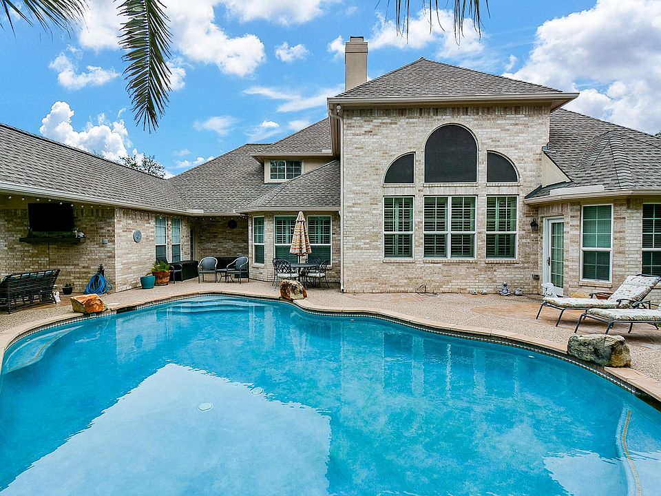 1st image of 5707 Marina Vista Ln