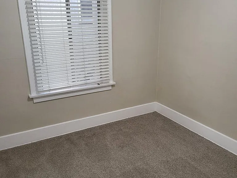 325 Cherry Ave — Photo 18