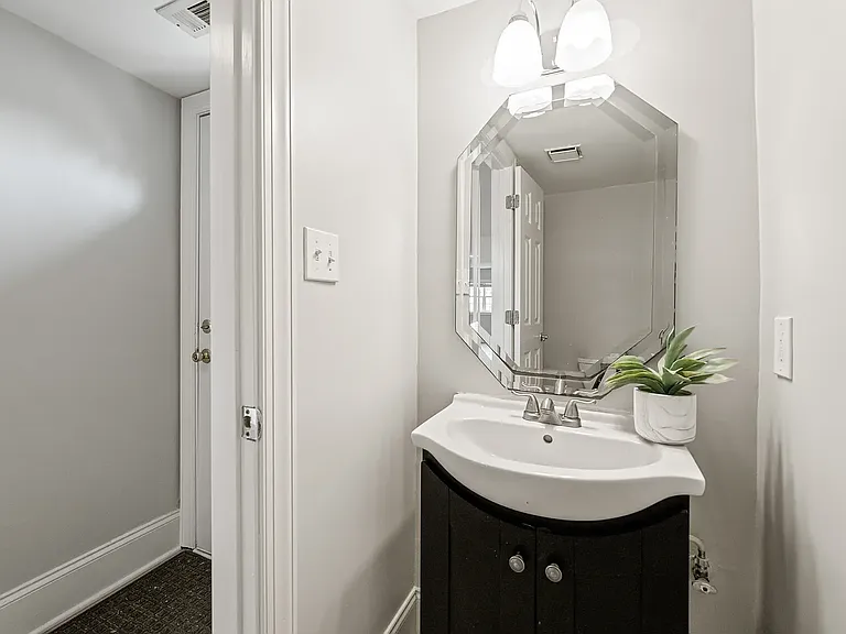 Guest bath downstairs