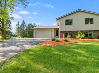 8433 168th Ln NW, Ramsey, MN 55303