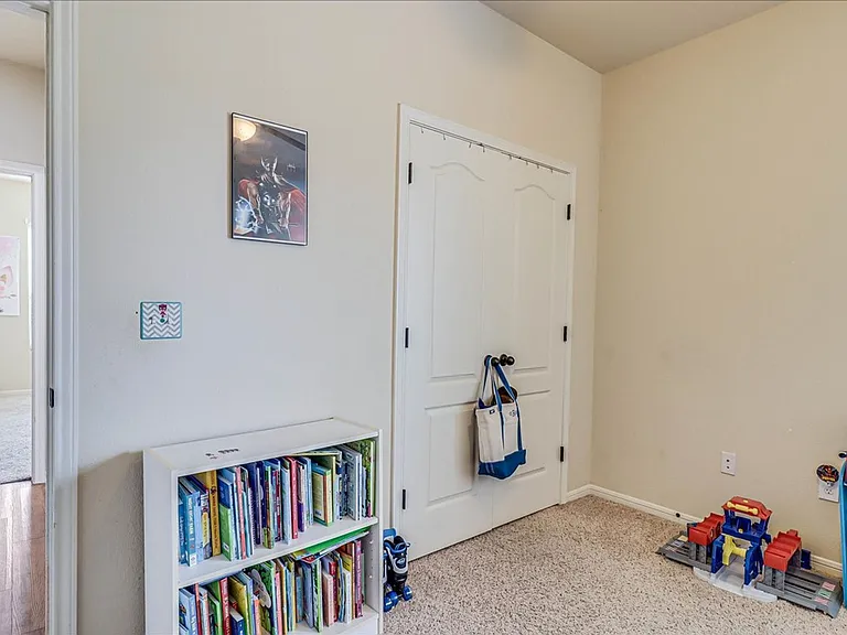 2242 Anacua St — Photo 31