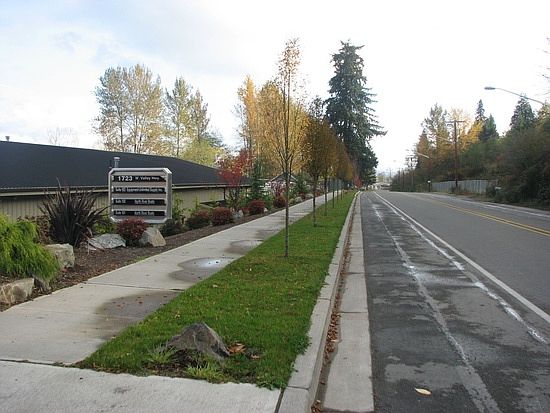 4th image of 1812 W Valley Hwy E