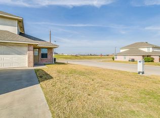 1631 Woodard Ave #A, Cleburne, TX 76033