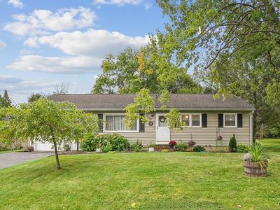 105 Oakridge Dr, Camillus, NY, 13031