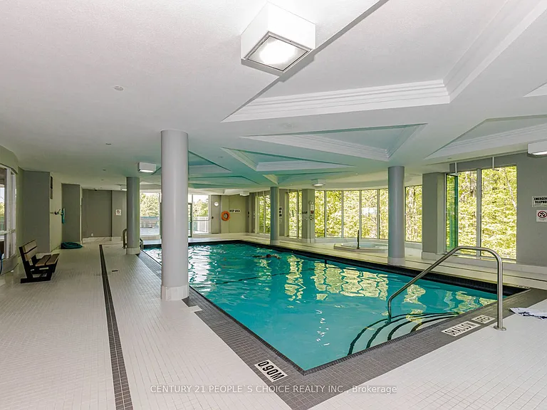 2565 Erin Centre Blvd #506 — Photo 30