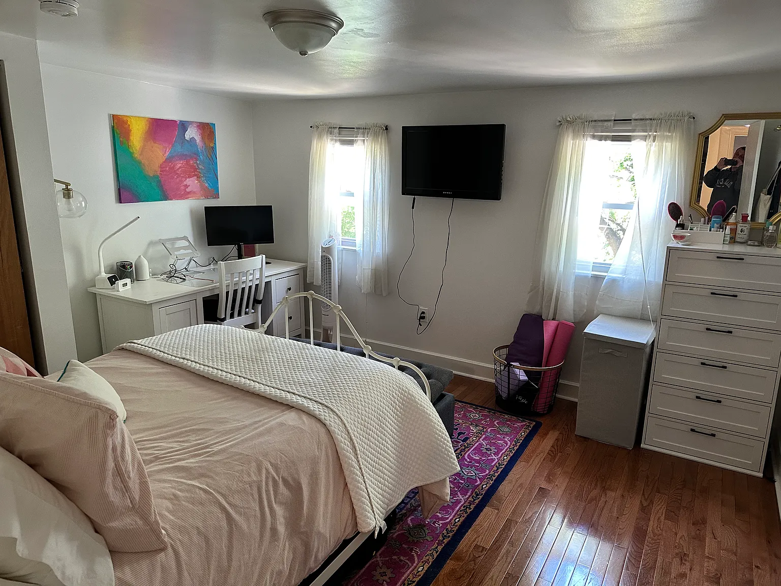 3 bed, 1.5 bath, 1500 sqft, $2,300 — Photo 4