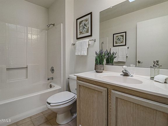 4th image of 13718 W Countryside Dr