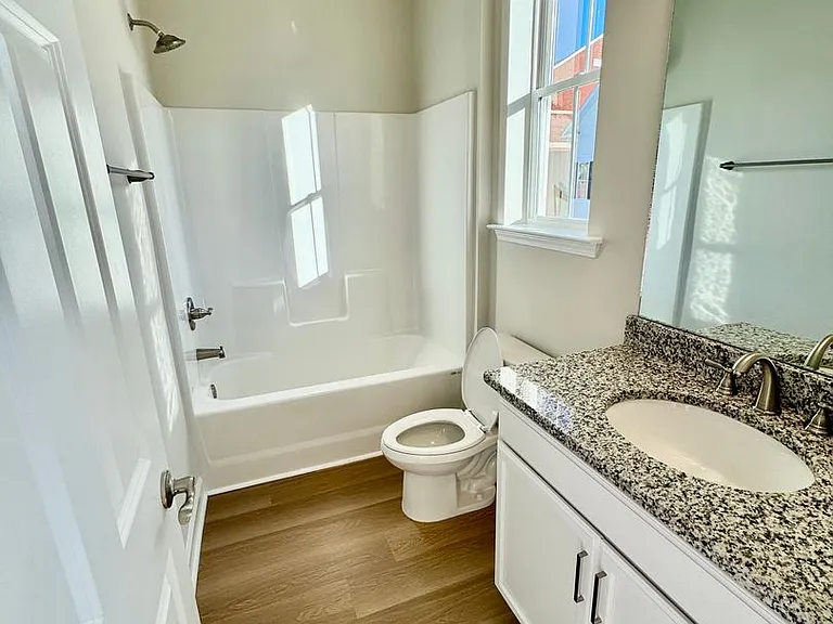 2820 Cook Cir #D — Photo 19