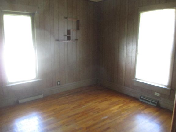 Bedroom 2 with Large closet
