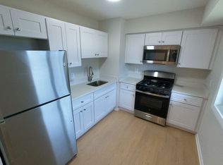 Manassas Arms Apartments, Manassas, VA 20110