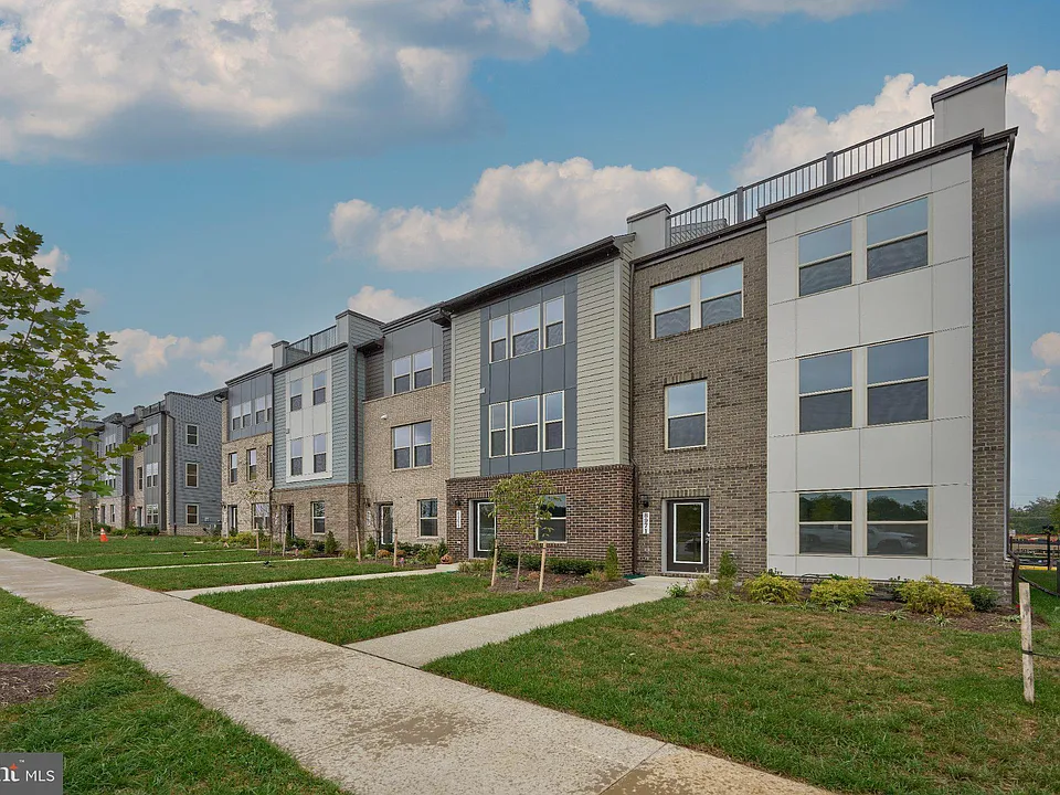 8971 Katherine Johnson Ave