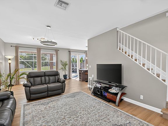 4th image of 6066 Savannah Way