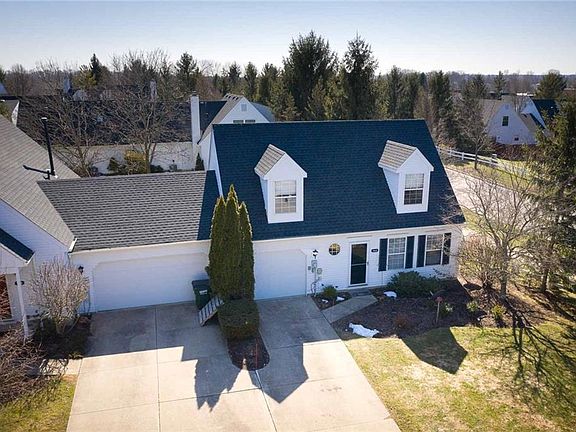 2nd image of 940 Bristol Ln