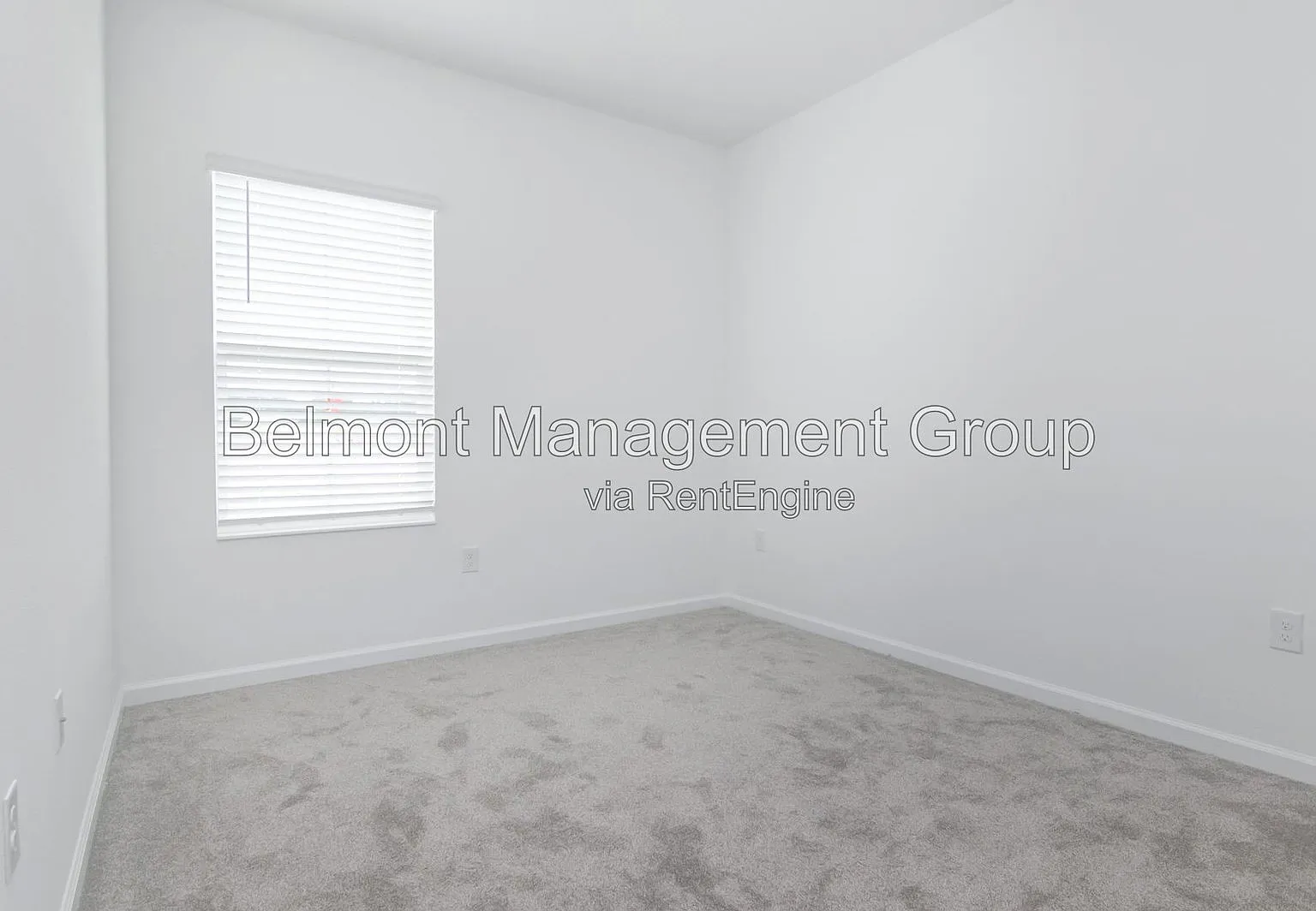 6 bed, 3.0 bath, 2634 sqft, $2,400 — Photo 4