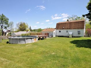 16 High Point Cir, Franklin, NJ 07416