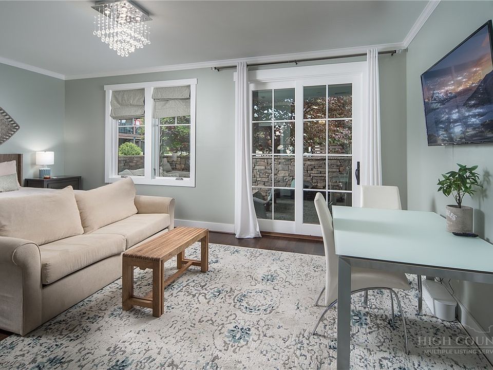 1st image of 198 Ramblestone Terrace #204