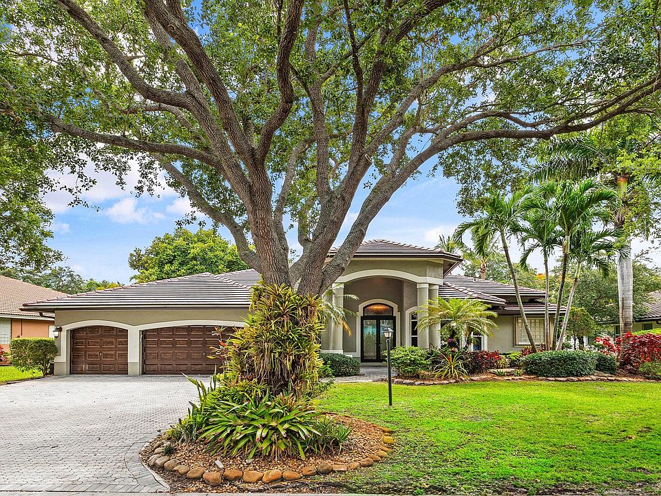 1st image of 6867 NW 107th Terrace