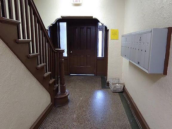 3rd image of 235 E Townsend St APT 8