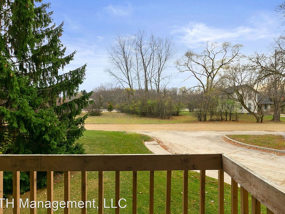 River Valley Apartments 31600 W Nine Mile Rd Farmington Hills MI Zillow