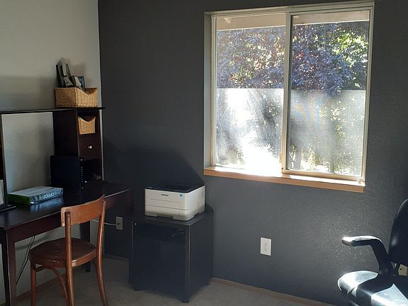 5th image of 8433 Kittiwake St SE