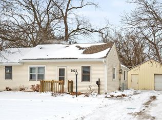 5021 Urbandale Ave, Des Moines, IA 50310