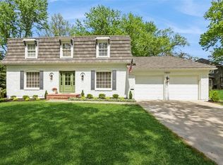 10031 Catalina St, Overland Park, KS 66207