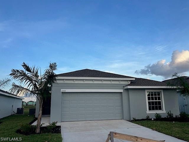 1st image of 12205 Savanna Lakes Blvd