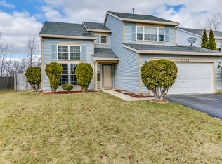 10220 63rd St, Kenosha, WI 53142