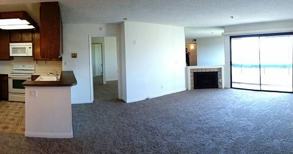 3rd image of 11233 Tierrasanta Blvd Unit 42