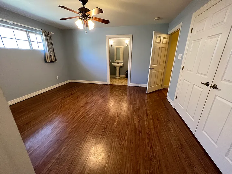 1825 Glenway Dr — Photo 14