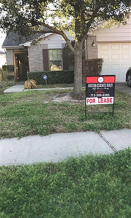 1st image of 6415 Mildenhall Ct