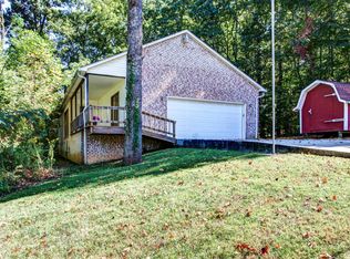 401 Den Dr, Heiskell, TN 37754