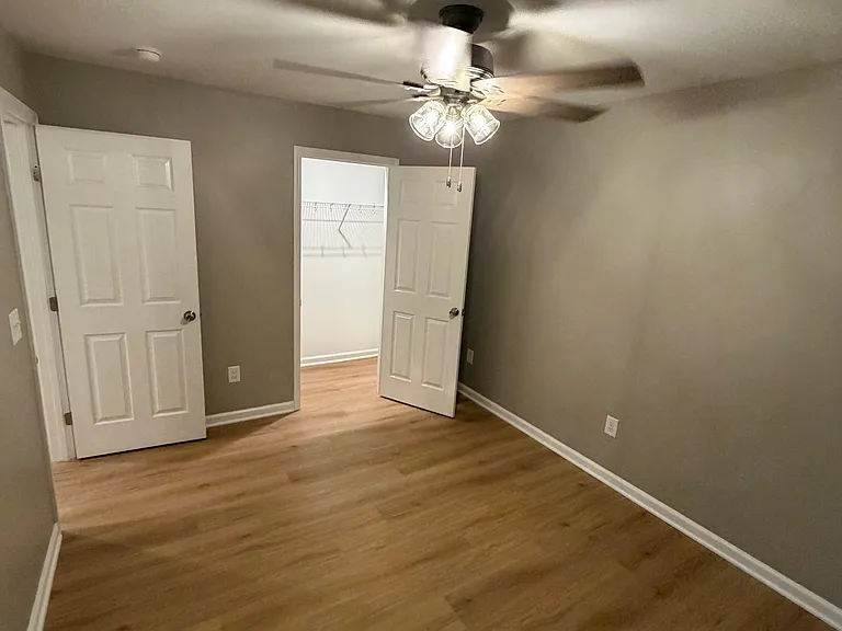 1175 Barnes Mill Rd — Photo 8