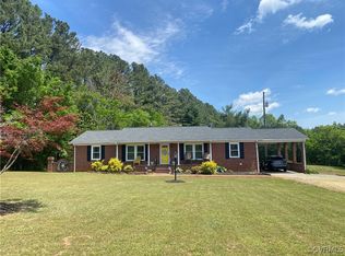1195 Stingy Lane Rd, Blackstone, VA 23824