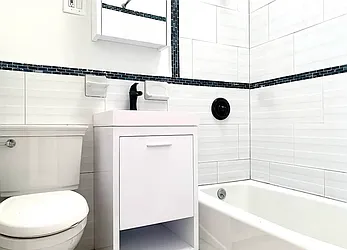 Rented by Bond New York