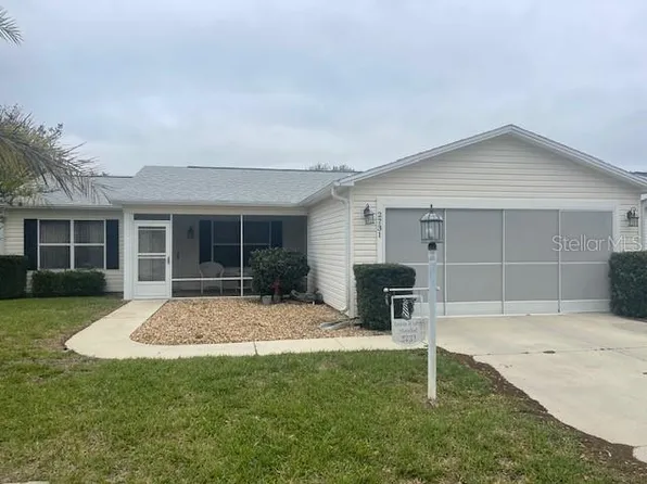 2731 Privada Dr, The Villages, FL 32162