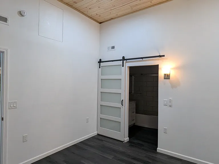 1210 Madison St — Photo 85
